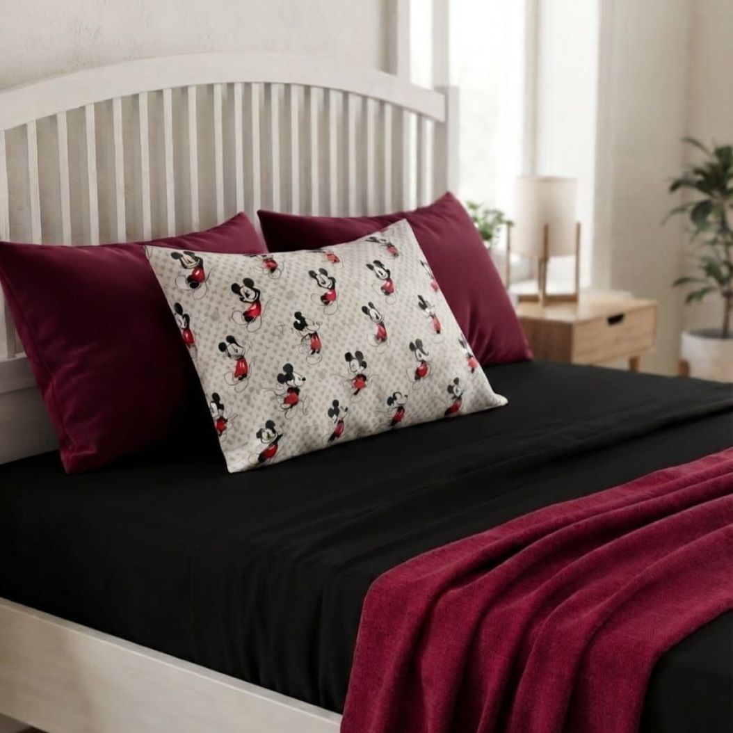 Classic Mouse Character Bedsheet Set