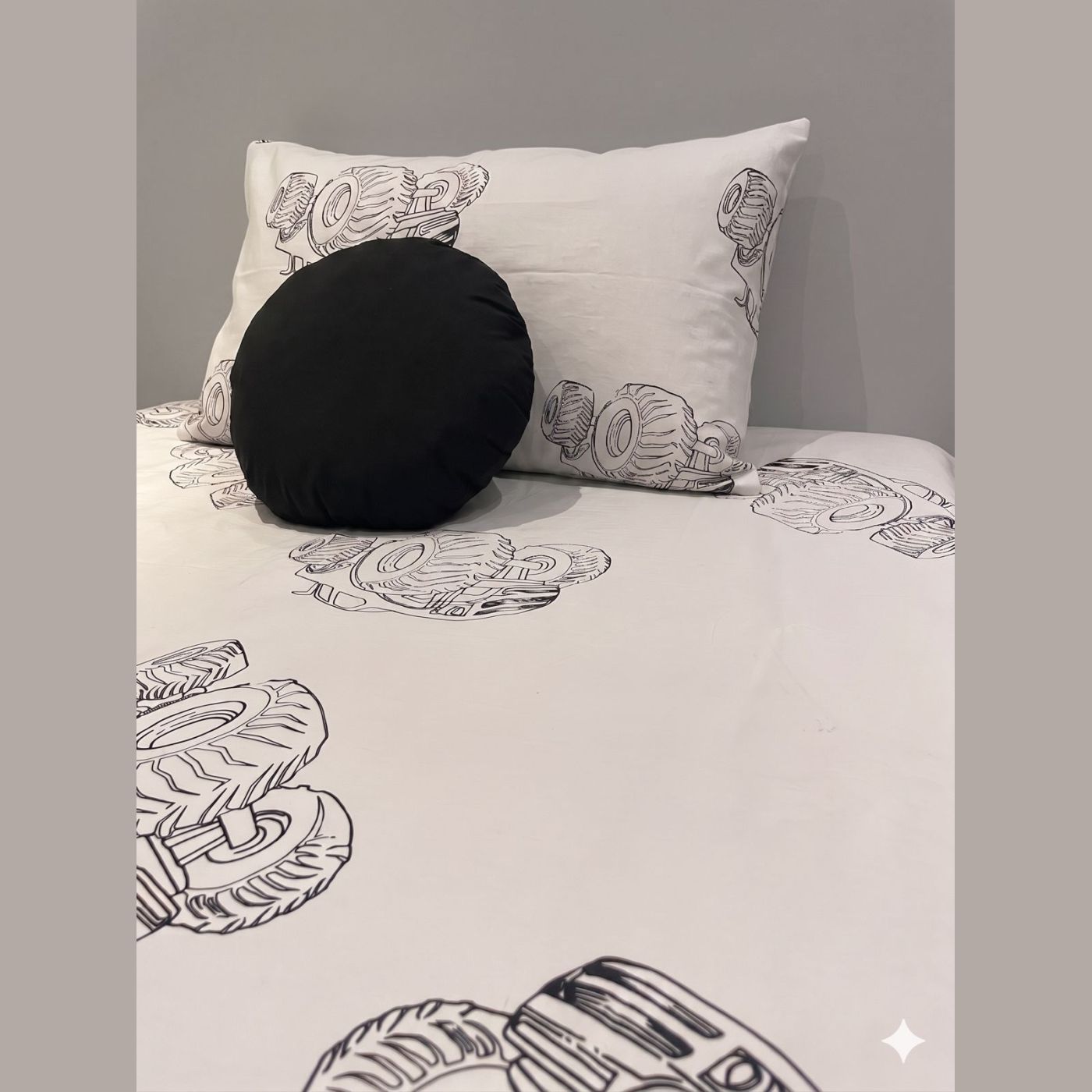 Monster Wheels Bedsheet Set — photo 2