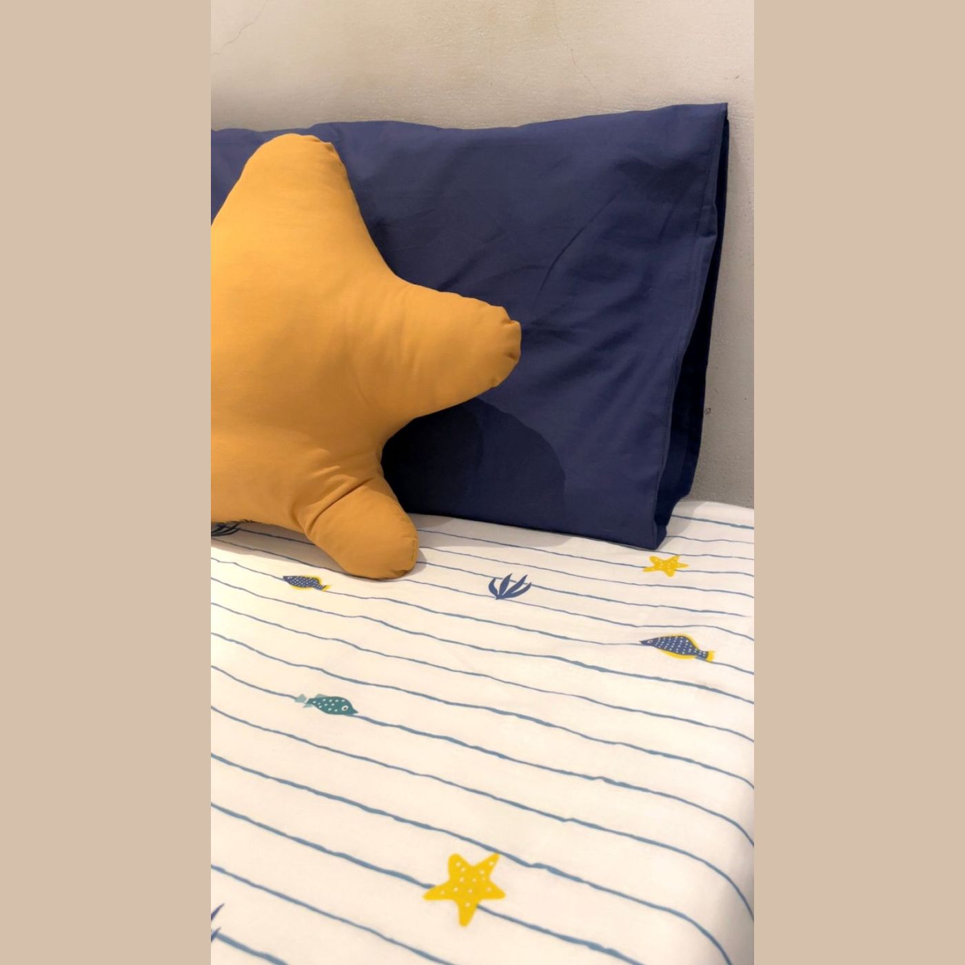 Ocean Stripe Bedsheet Set — photo 2