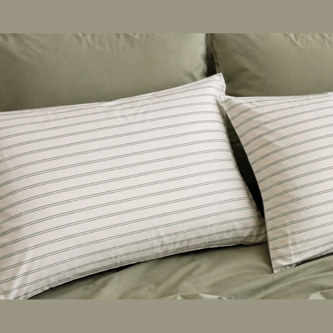 Olive Stripe Duo Bedsheet Set — photo 2
