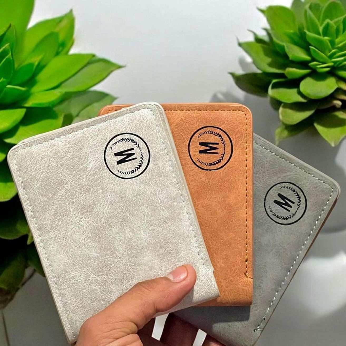 Wallet β 1