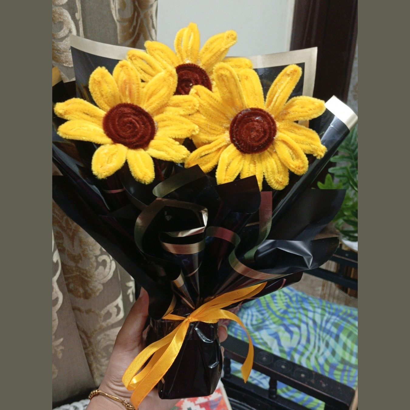 Handmade Flower Bouquet for Gifting — photo 3