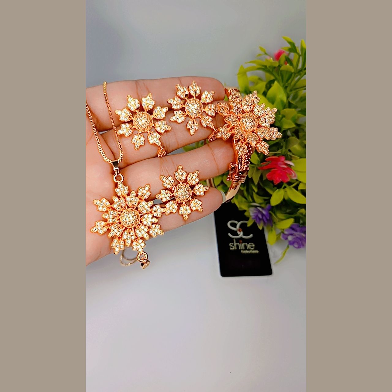 Gold Platted Zarcoon jewelry set