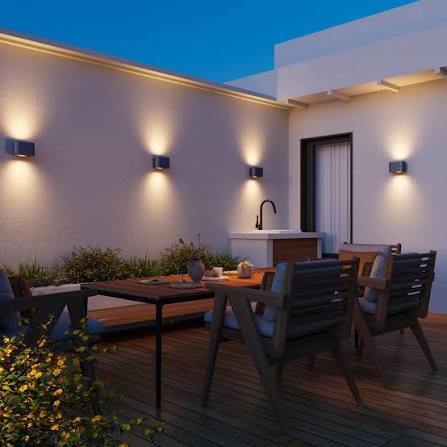 Modern LED Wall Light Fixture — photo 2