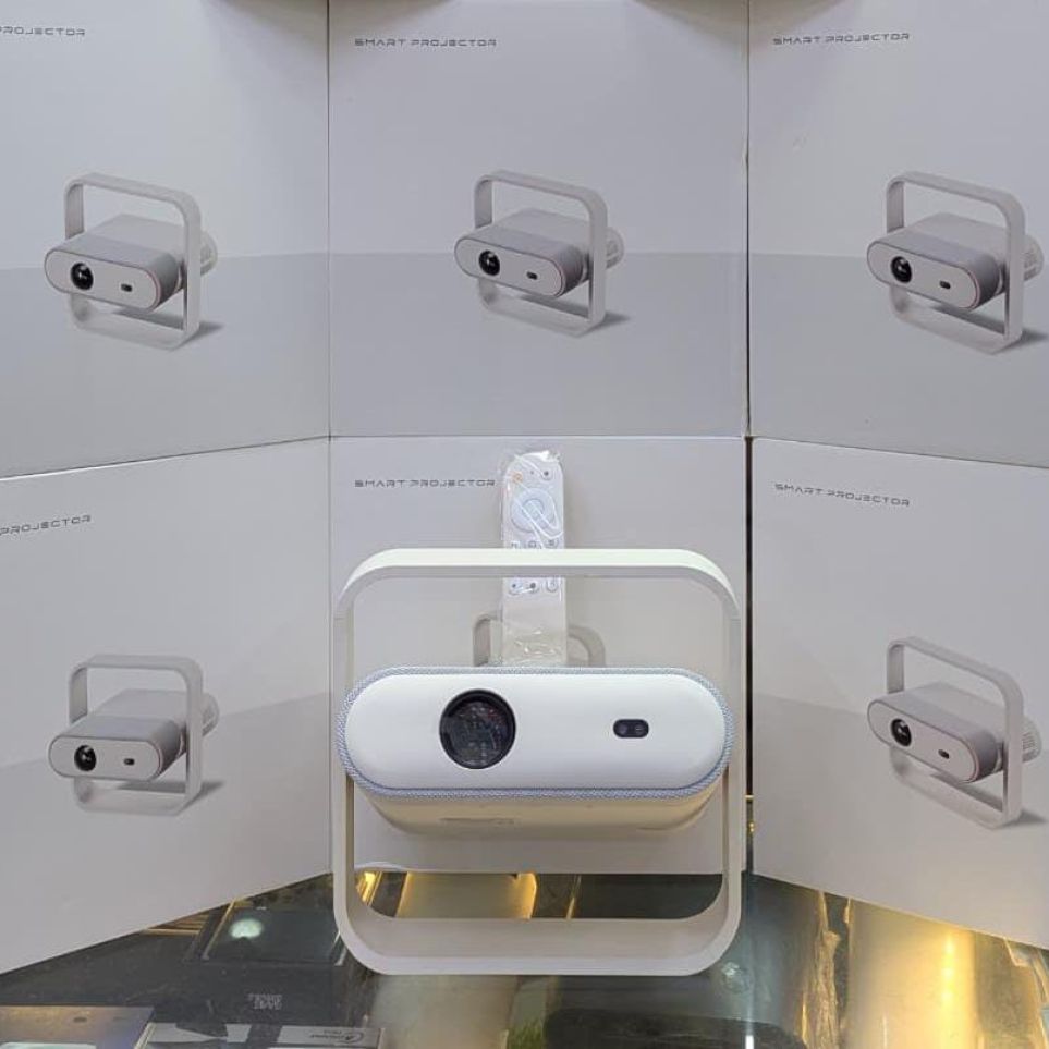 Smart projector 📽️ — photo 2