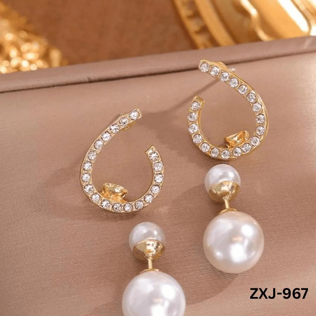 Korean Style Pearl Earrings U-Shape Silver Gold — photo 7