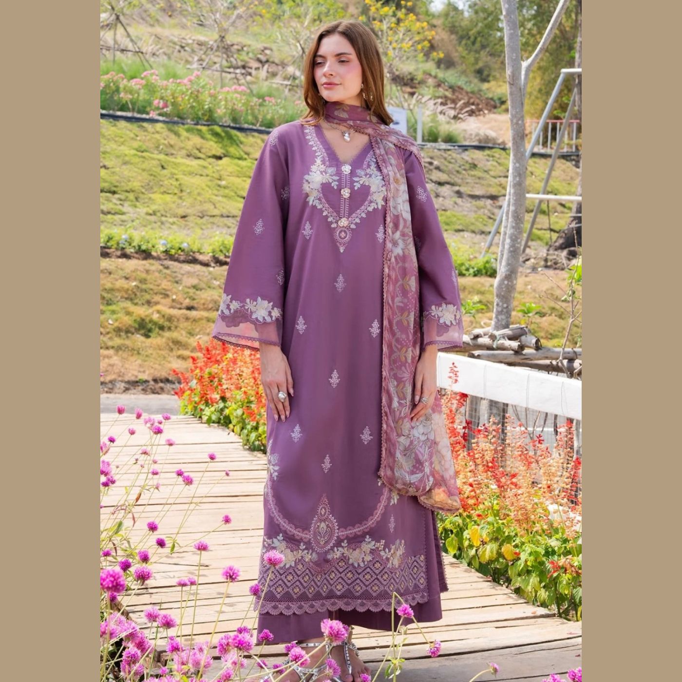 Embroidered Women's Suit, Unstitched Three Piece — photo 6