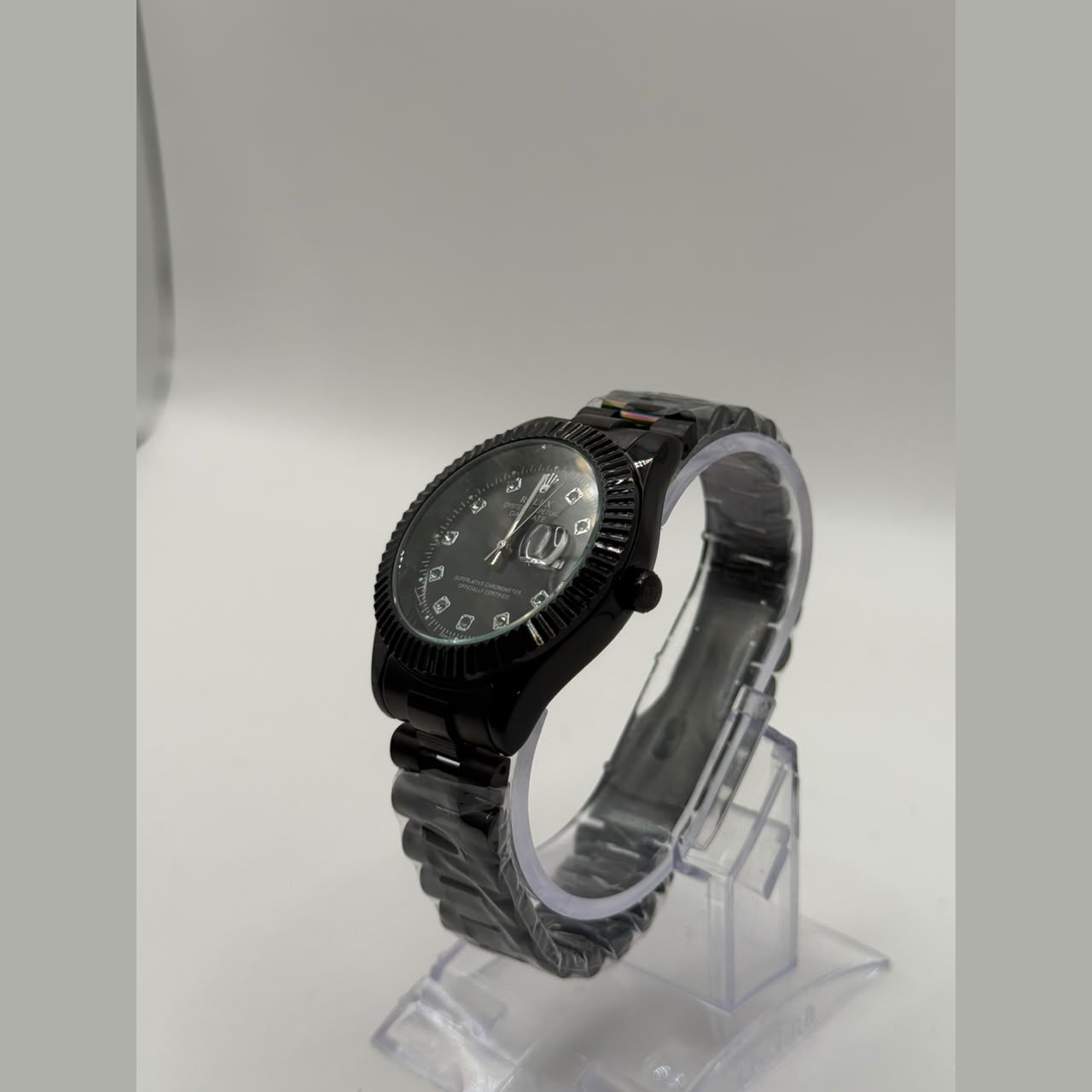 Black Diamond Dial Luxury Watch – All Black Edition ⌚ — photo 4